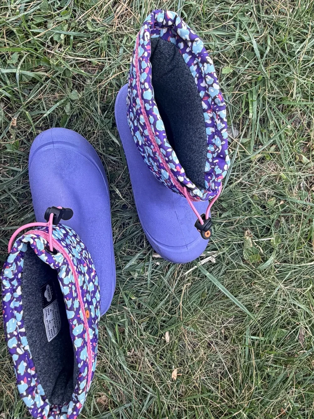 Bogs Kids Purple Winter Boots with Patterned Cuff